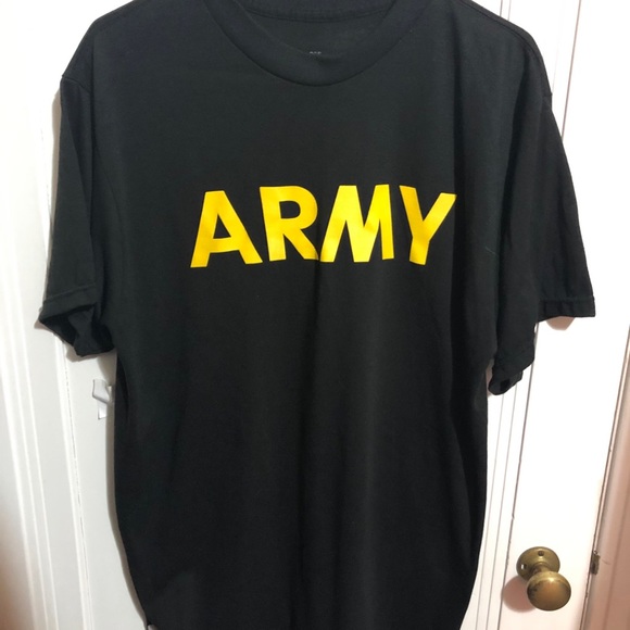 ARMY MENS TSHIRT. LARGE - Picture 2 of 8